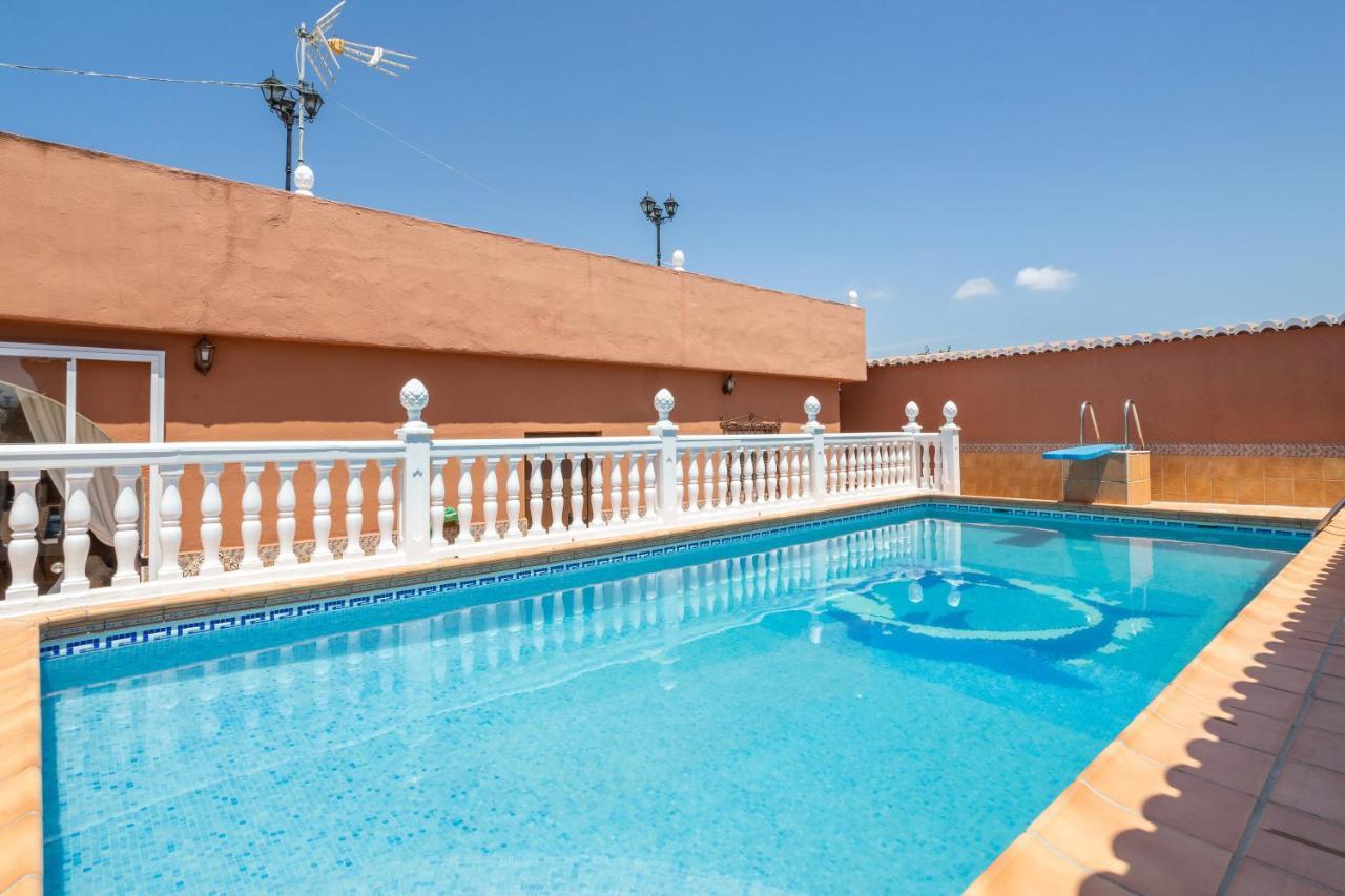 Villa Torres Мотрил Екстериор снимка